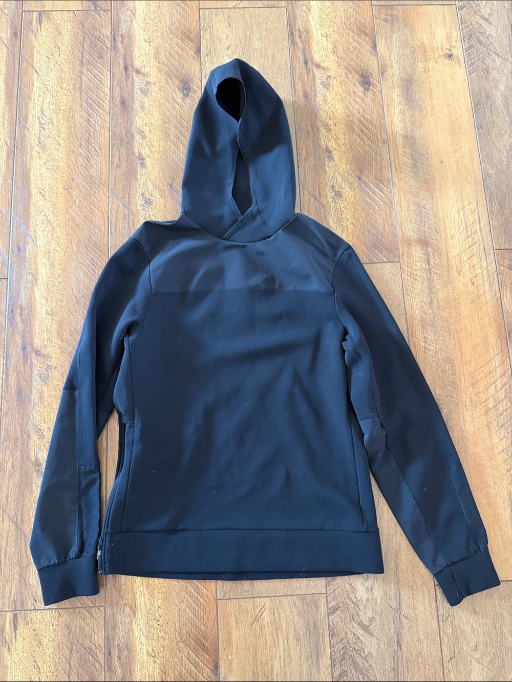 Men’s Lululemon Hoodie Black Medium